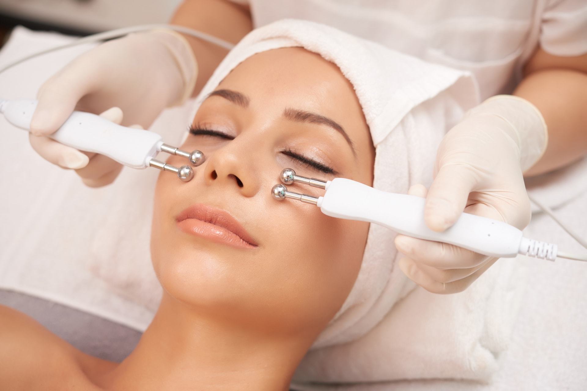 Skin treatments from Bourne Beauty Synergy Non-Surgical Facial Toning